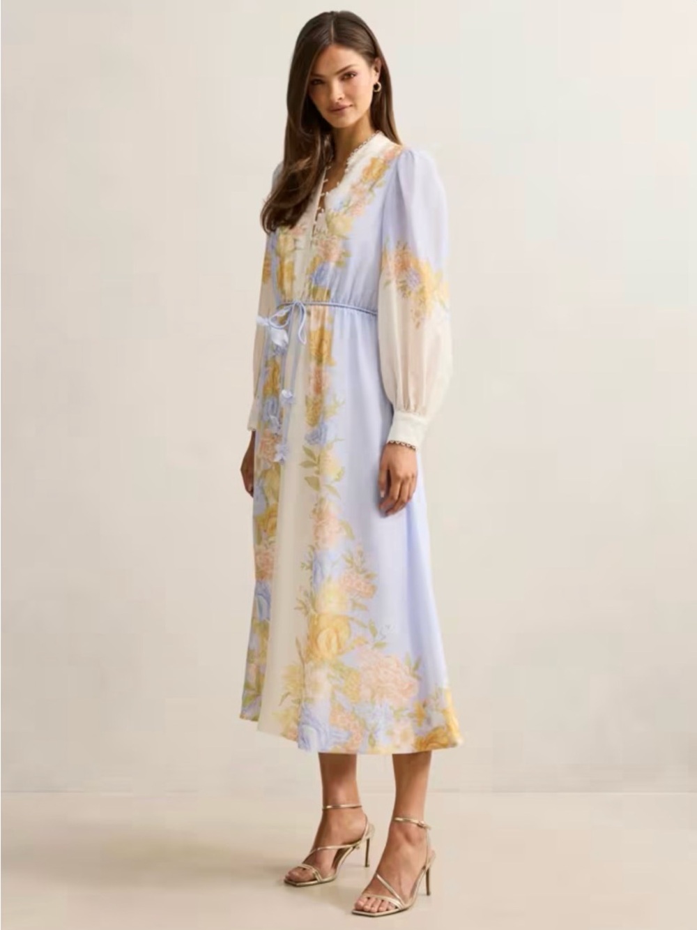 Ever New - NWT - Light Blue & Cream Floral Christina placement Print midi